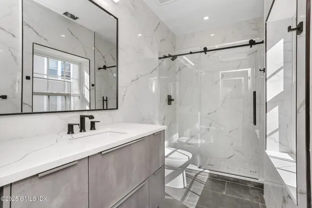 $10,000 | 63 Church Street, Unit 1F, Greenwich, CT 06830