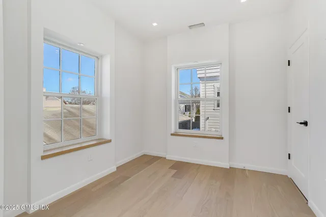 $10,000 | 63 Church Street, Unit 1F, Greenwich, CT 06830