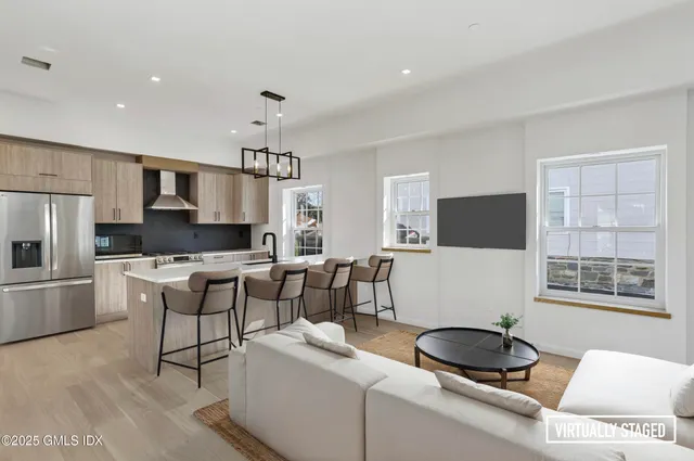 $10,000 | 63 Church Street, Unit 1F, Greenwich, CT 06830