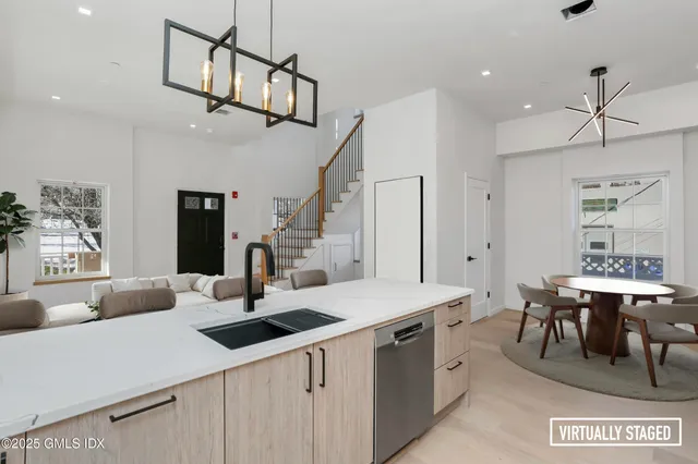 $10,000 | 63 Church Street, Unit 1F, Greenwich, CT 06830