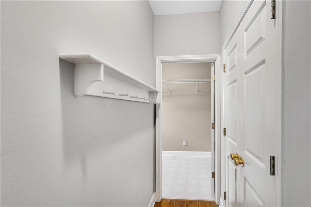 161 Brook Lane Roswell, GA 30075 - Photo 20 of 66