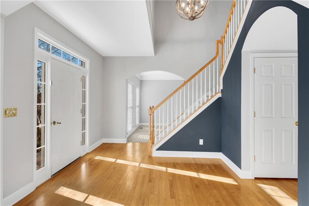 161 Brook Lane Roswell, GA 30075 - Photo 4 of 66 a view of an entryway