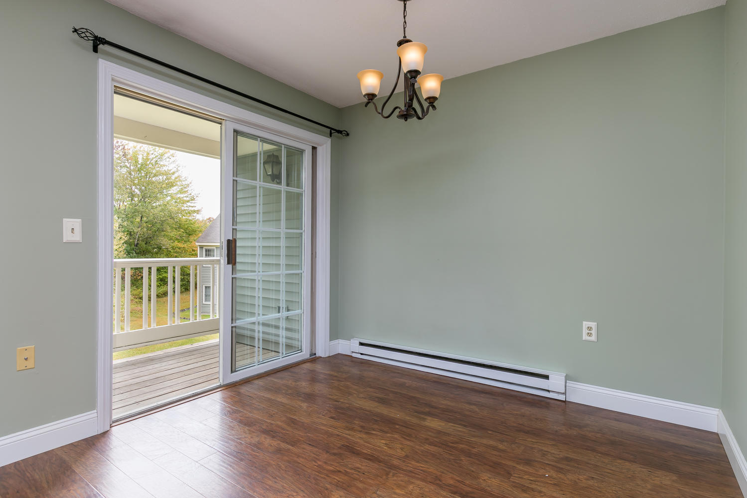 35 Somerset, Unit 35B Freeport, ME 04032 - Photo 7 of 27 35 Somerset Freeport ME 04032-large-007-