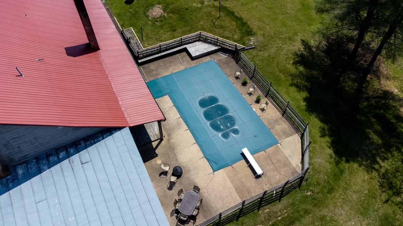 916 Union Church Road Churchville, VA 24421 - Photo 66 of 74 an aerial view of a house with a yard