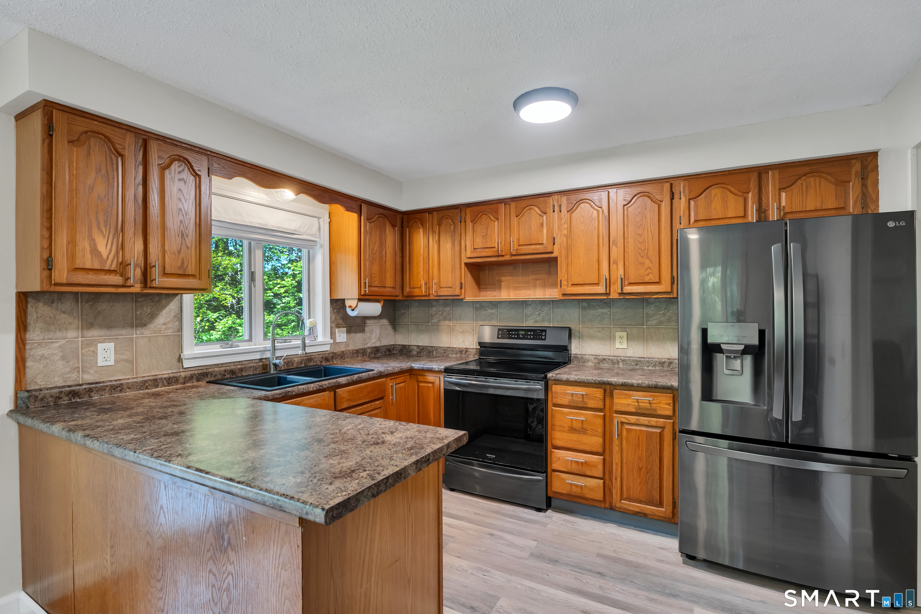 797 Middletown Road Colchester, CT 06415 - Photo 19 of 33