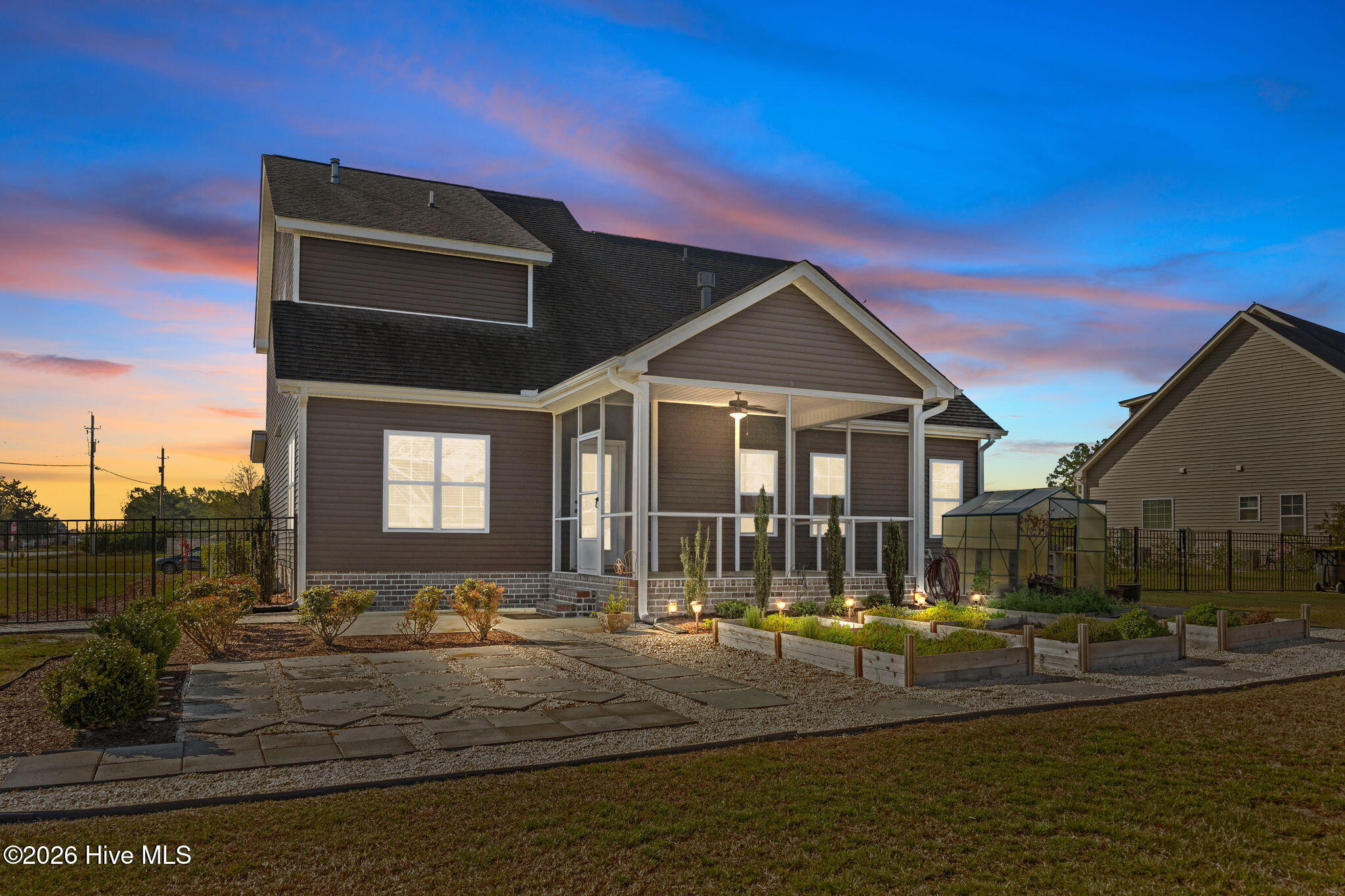 2737 Cox Farm Road Greenville, NC 27858 - Photo 5 of 79 2-web-or-mls-IMG_0013_1_2