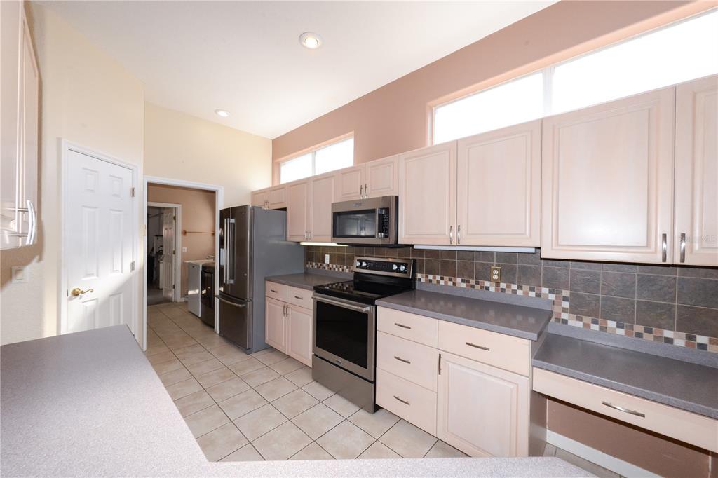 10263 Shadow Run Court Punta Gorda, FL 33955 - Photo 13 of 48