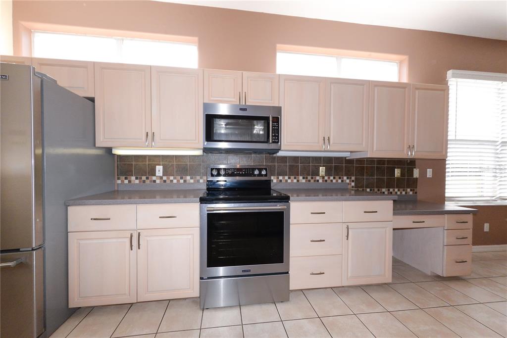 10263 Shadow Run Court Punta Gorda, FL 33955 - Photo 16 of 48