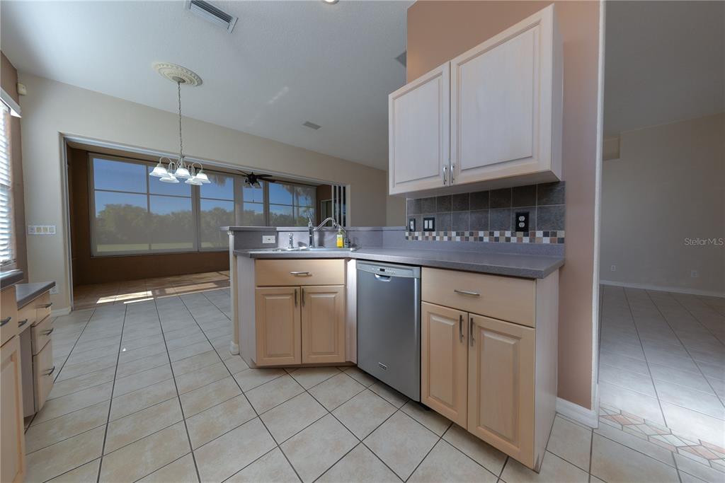 10263 Shadow Run Court Punta Gorda, FL 33955 - Photo 17 of 48