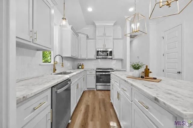 $369,900 | 31872 Netterville Road, Denham Springs, LA 70726