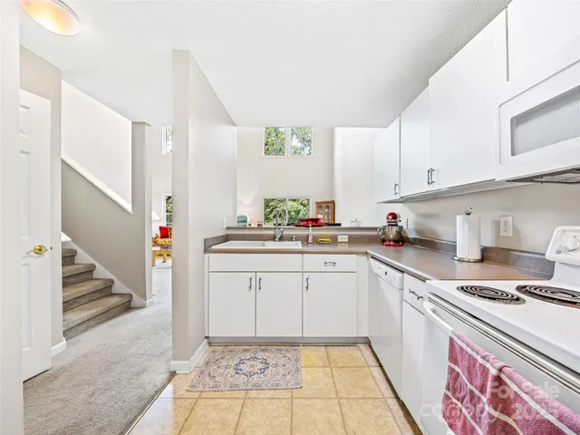 $315,000 | 83 Farm Lane, Mills River, NC 28759