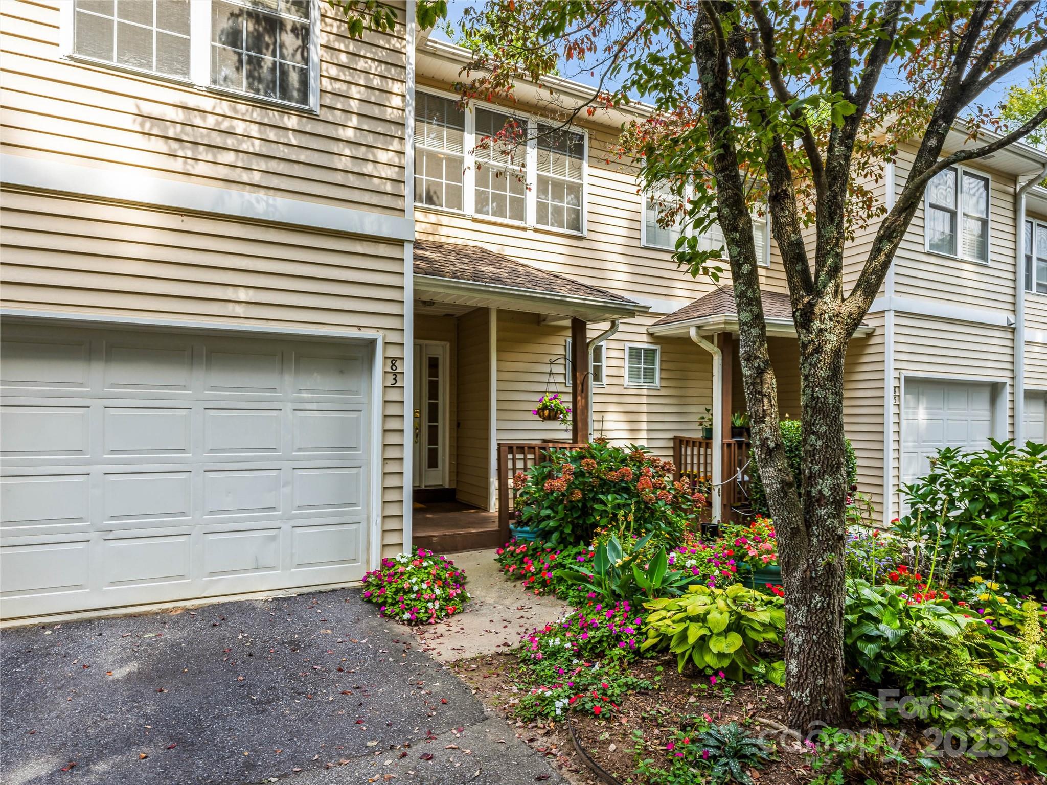 83 Farm Lane Mills River, NC 28759 - Photo 2 of 32