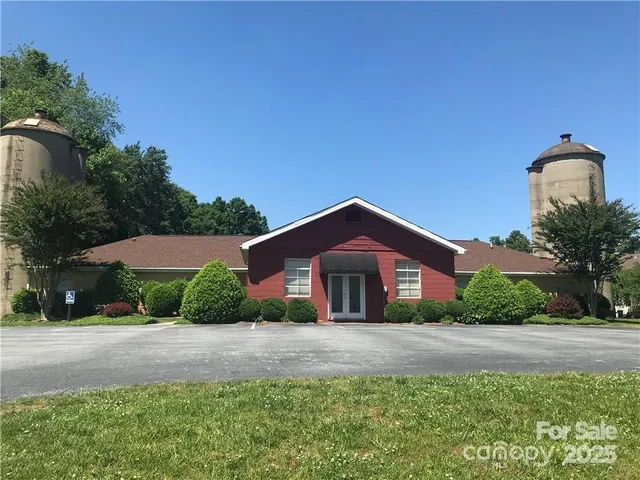 $315,000 | 83 Farm Lane, Mills River, NC 28759