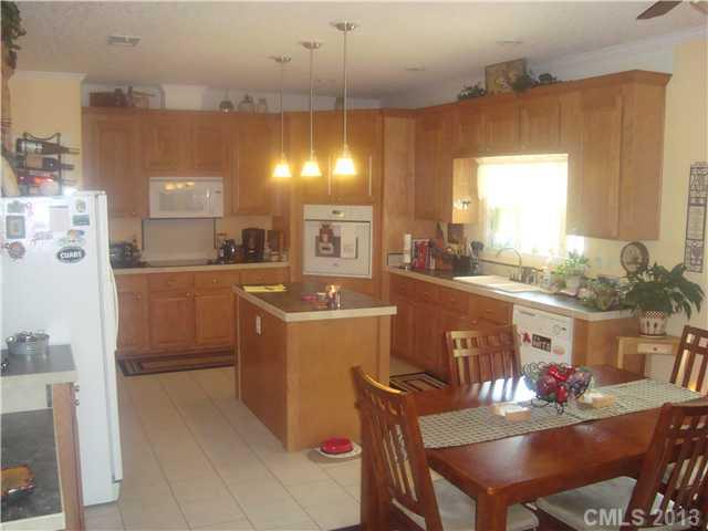 3773 State Rd S-29-511 Heath Springs, SC 29058 - Photo 10 of 16 Gallery Image 10