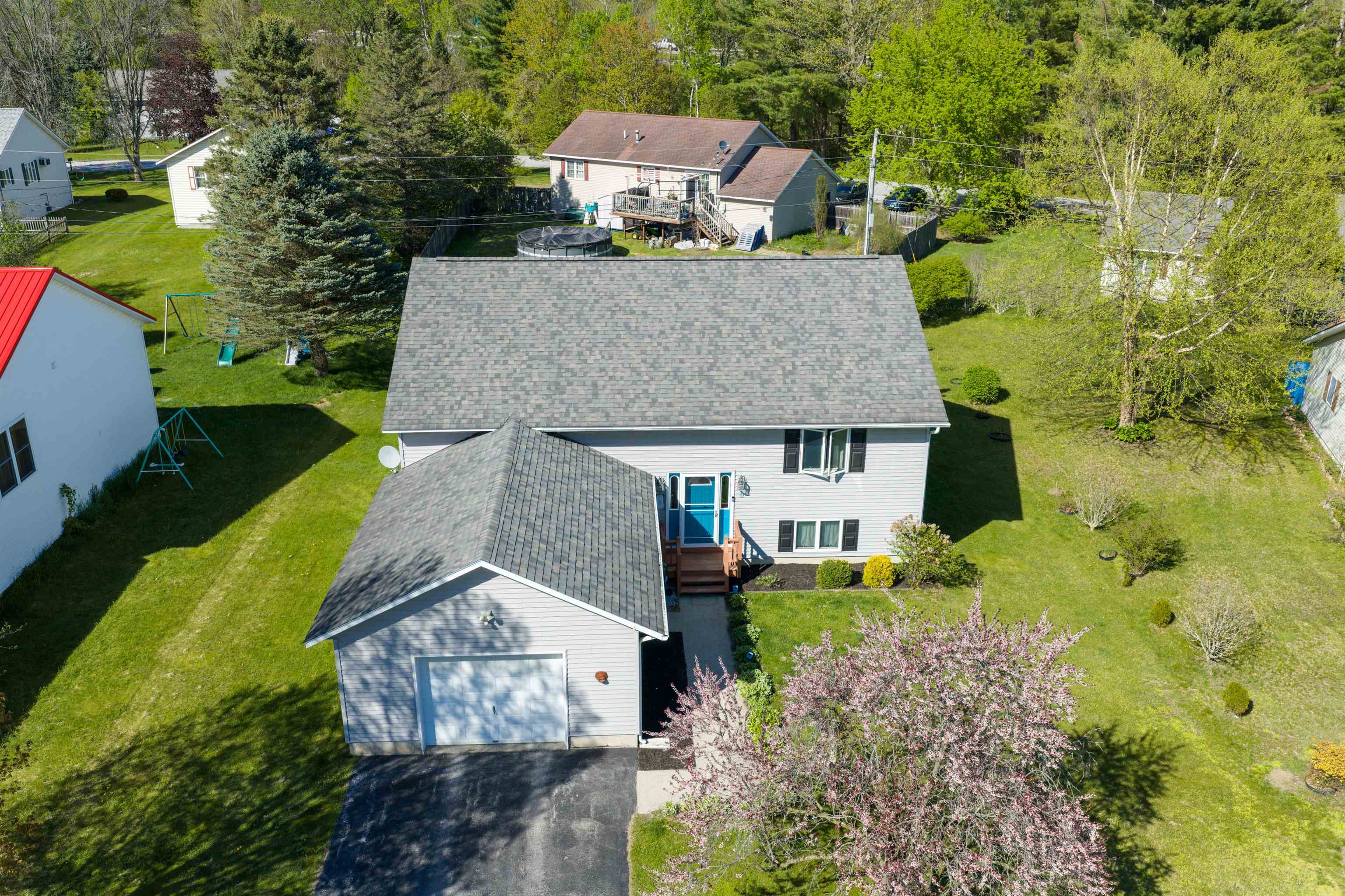 9 Andy Avenue Swanton, VT 05488 - Photo 4 of 57