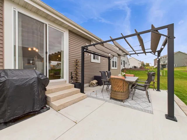 $585,000 | 634 Lambert Drive, Slinger, WI 53086