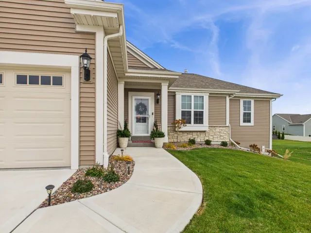 $585,000 | 634 Lambert Drive, Slinger, WI 53086