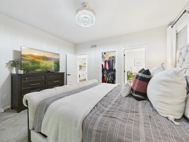 $585,000 | 634 Lambert Drive, Slinger, WI 53086