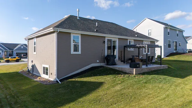 $585,000 | 634 Lambert Drive, Slinger, WI 53086