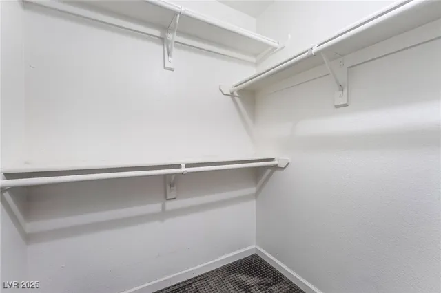 $1,150 | 950 Seven Hills Drive, Unit 2922, Henderson, NV 89052