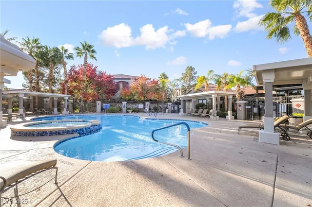 $1,150 | 950 Seven Hills Drive, Unit 2922, Henderson, NV 89052