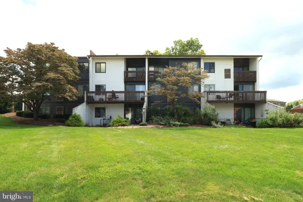 $229,000 | 808 Stratford Drive, Unit 13, State College, PA 16801