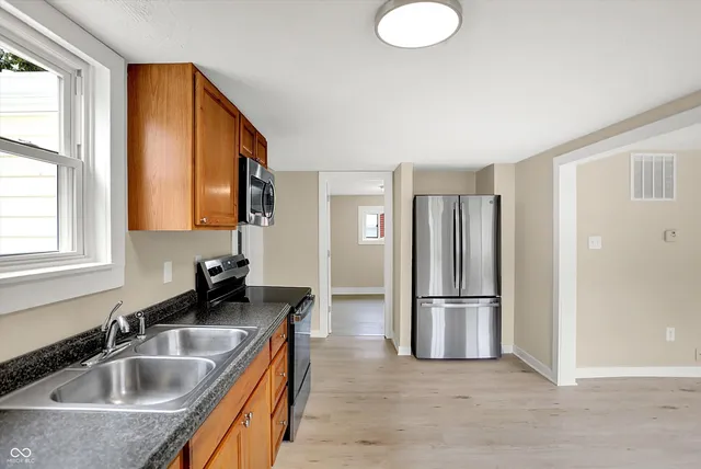 $179,000 | 201 West Burnside Avenue, Fairland, IN 46126