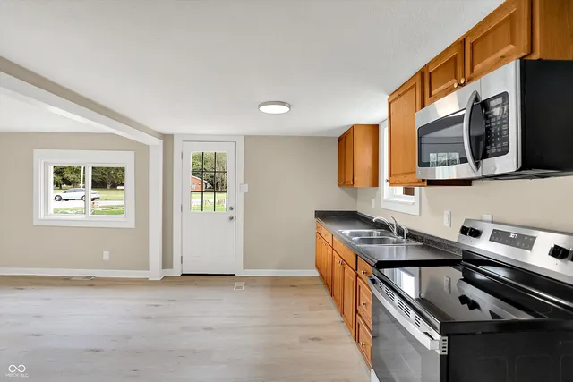 $179,000 | 201 West Burnside Avenue, Fairland, IN 46126