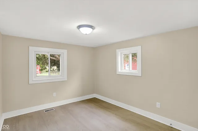 $179,000 | 201 West Burnside Avenue, Fairland, IN 46126