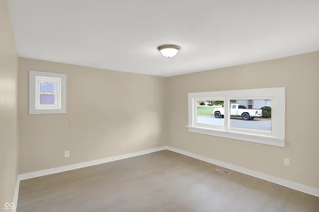 $179,000 | 201 West Burnside Avenue, Fairland, IN 46126