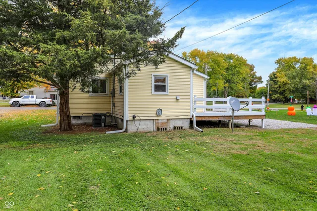 $179,000 | 201 West Burnside Avenue, Fairland, IN 46126