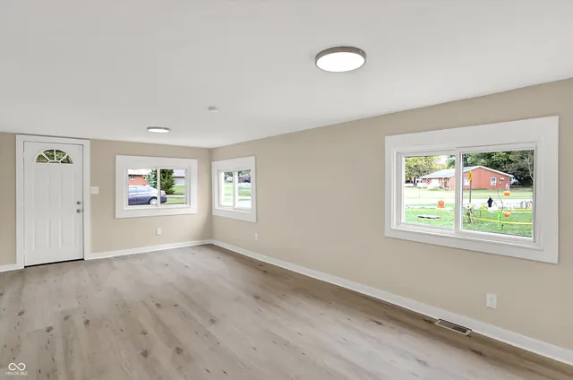 $179,000 | 201 West Burnside Avenue, Fairland, IN 46126