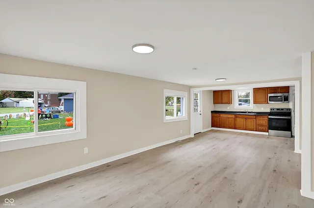 $179,000 | 201 West Burnside Avenue, Fairland, IN 46126