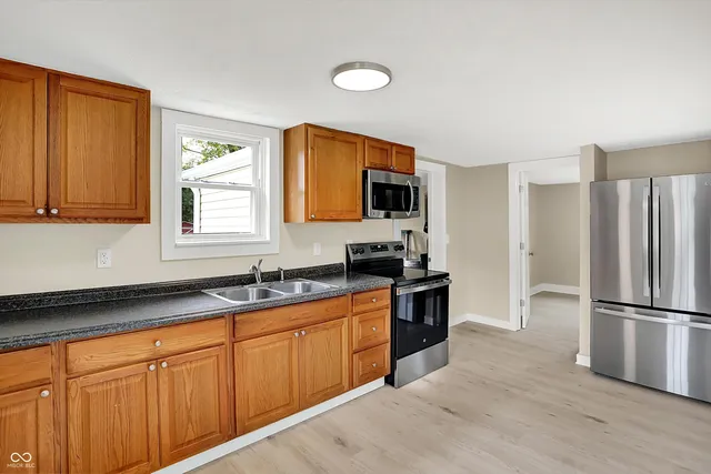 $179,000 | 201 West Burnside Avenue, Fairland, IN 46126