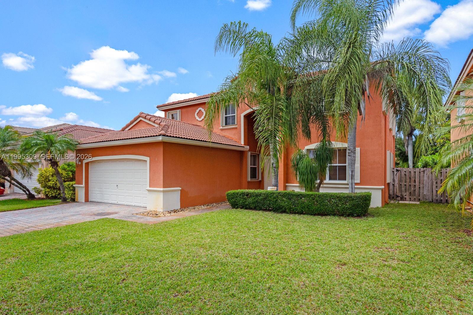 1925 Southeast 17th Court Homestead, FL 33035 - Photo 2 of 38