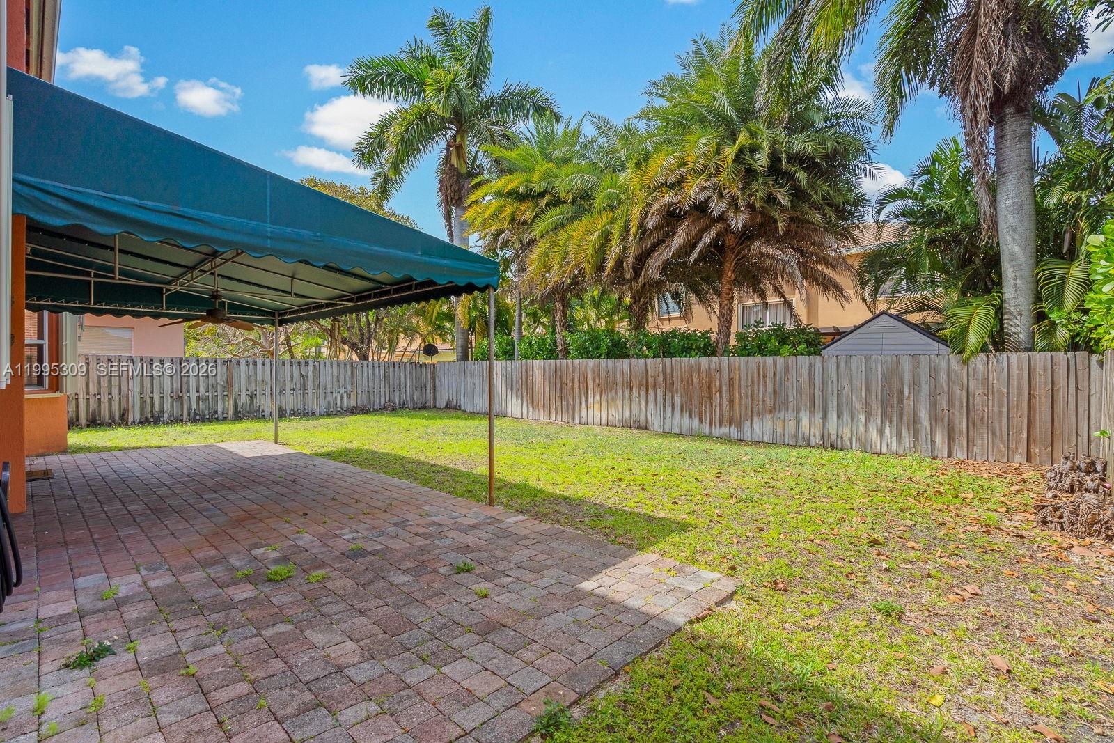 1925 Southeast 17th Court Homestead, FL 33035 - Photo 33 of 38