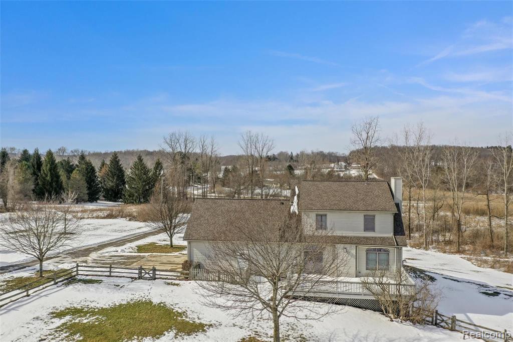 2085 South Hadley Road Ortonville, MI 48462 - Photo 28 of 35