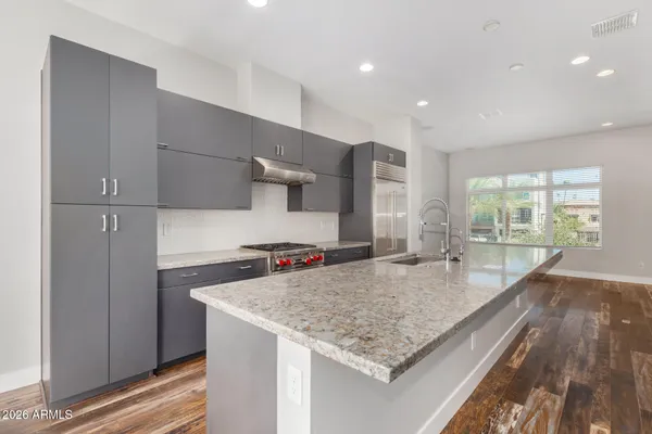$719,000 | 1717 East Morten Avenue, Unit 41, Phoenix, AZ 85020
