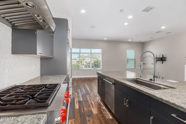 $719,000 | 1717 East Morten Avenue, Unit 41, Phoenix, AZ 85020