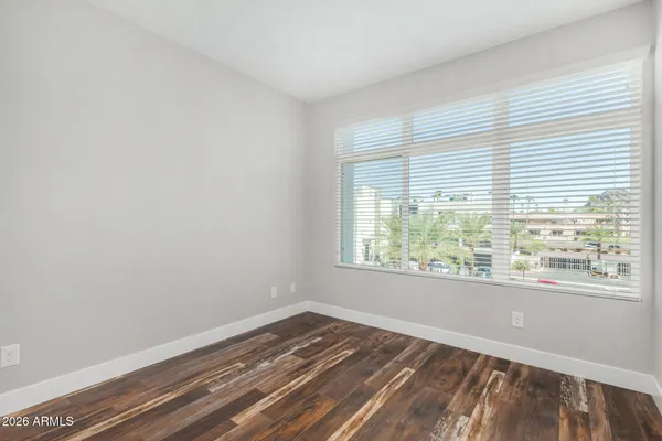 $719,000 | 1717 East Morten Avenue, Unit 41, Phoenix, AZ 85020