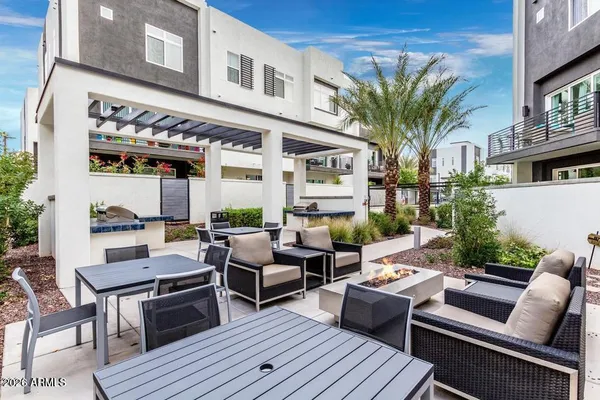 $719,000 | 1717 East Morten Avenue, Unit 41, Phoenix, AZ 85020