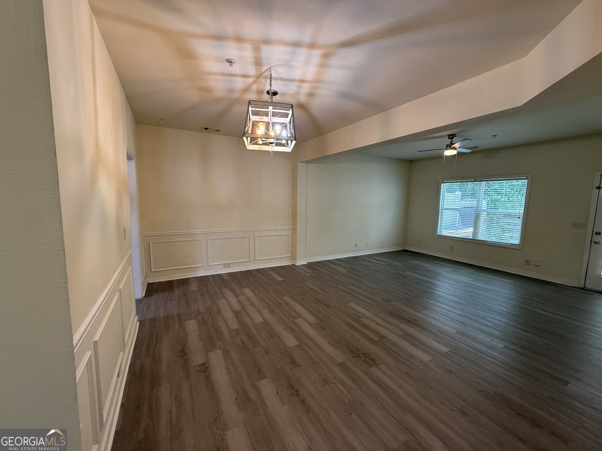207 Granite Way Newnan, GA 30265 - Photo 3 of 31