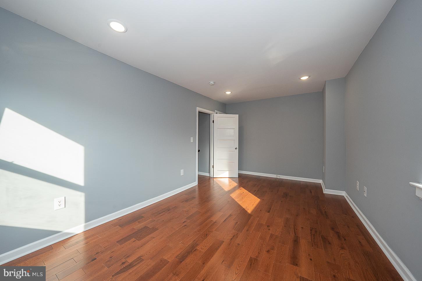 158 Marlborough Road Upper Darby, PA 19082 - Photo 22 of 40