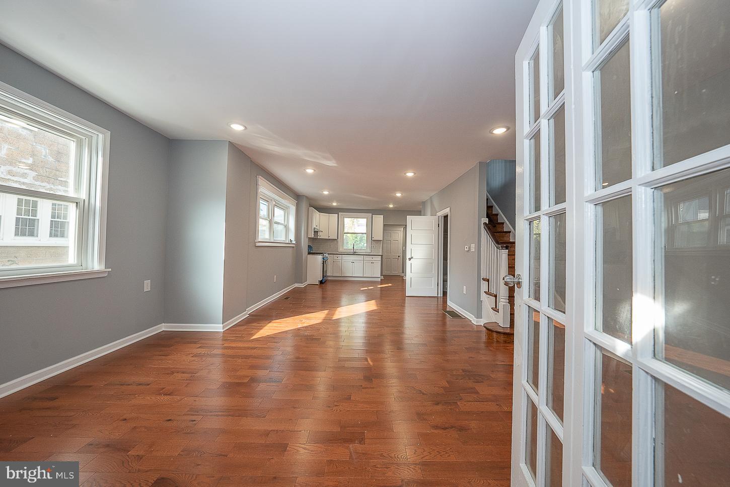 158 Marlborough Road Upper Darby, PA 19082 - Photo 7 of 40
