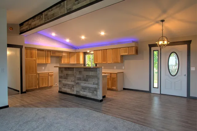 $350,000 | 57450 Government Road, Pine City, MN 55063