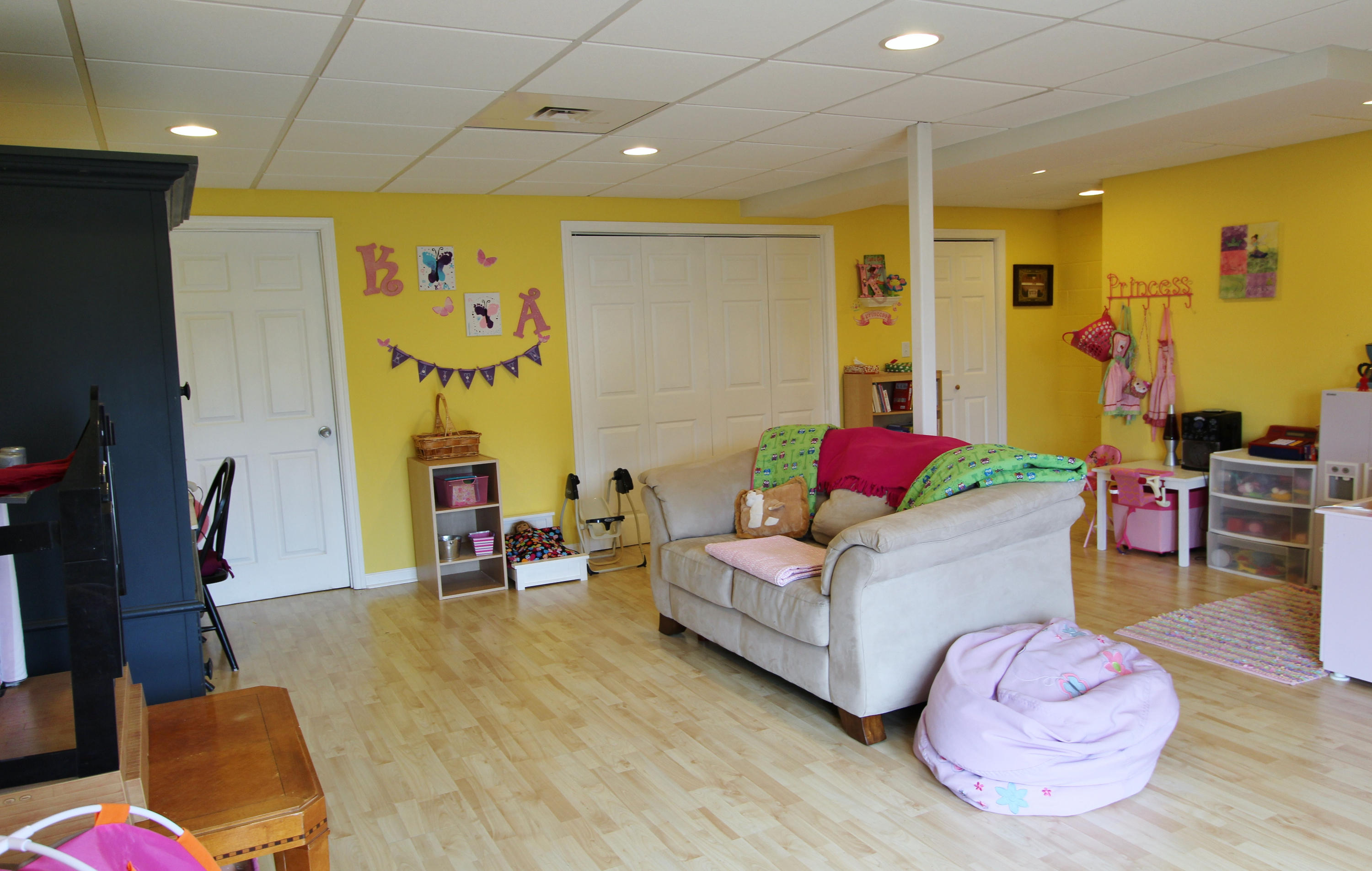 218 Long Hollow Road Clinton, TN 37716 - Photo 22 of 27 Basement Rec Room
