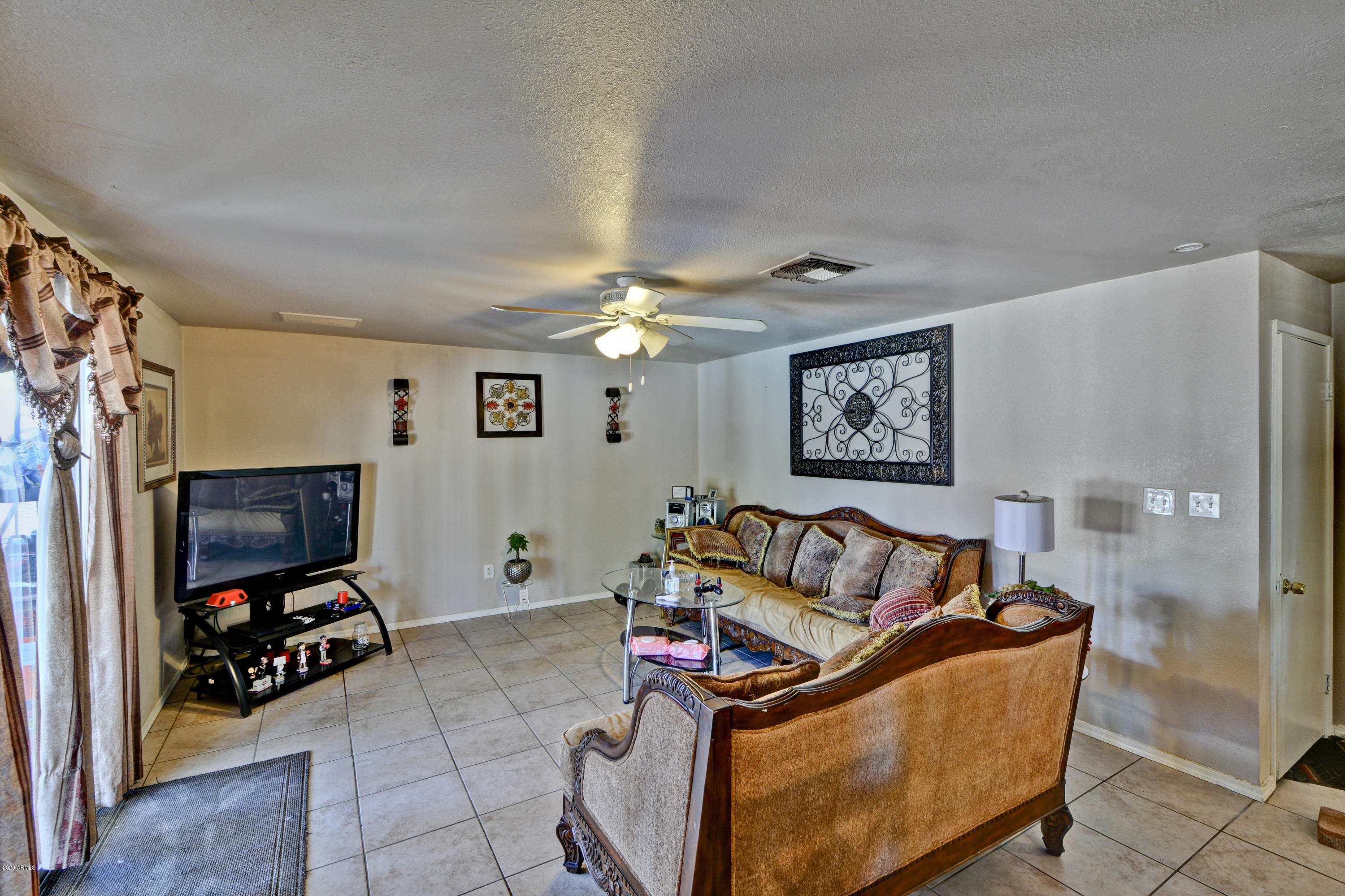 6208 West McDowell Road Phoenix, AZ 85035 - Photo 5 of 22 McDowell (10)