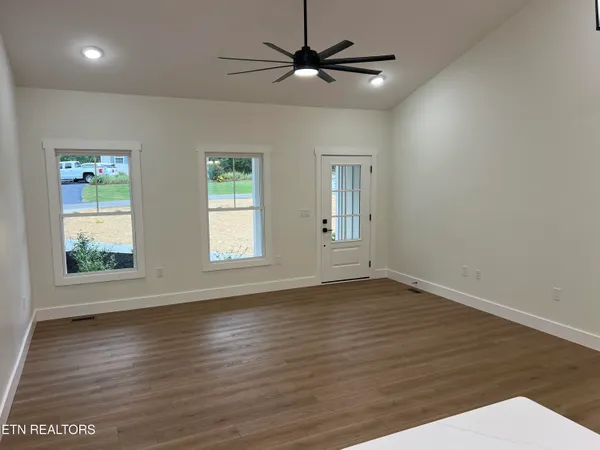 $319,000 | 85 Laurel Drive, Jamestown, TN 38556