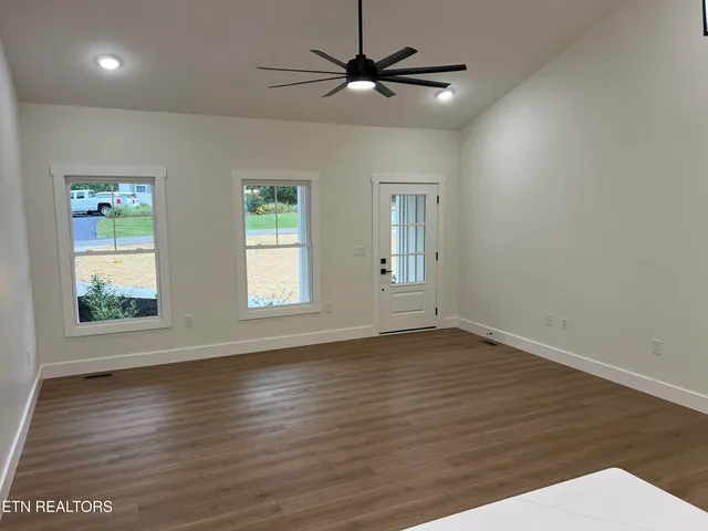 $349,000 | 85 Laurel Drive, Jamestown, TN 38556