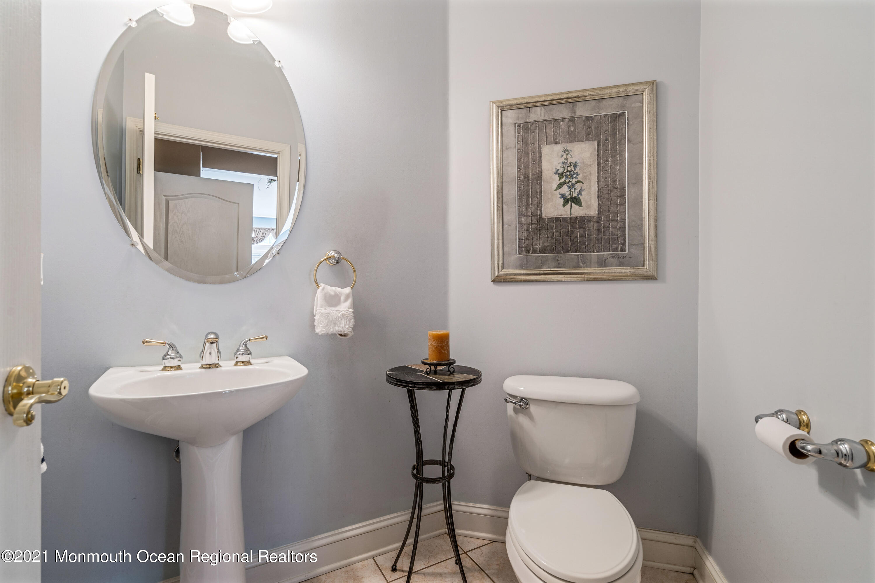 5 Michael Drive Cream Ridge, NJ 08514 - Photo 25 of 69 a bathroom with a toilet a sink and mirror